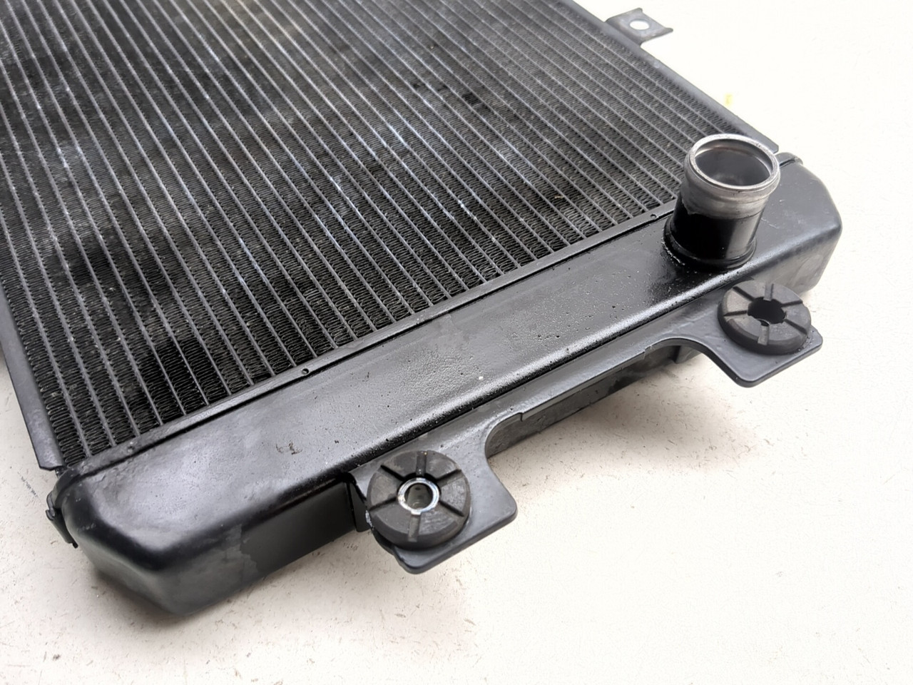 06-24 Suzuki VZR1800 M109R Boulevard Front Radiator Cooler 17710