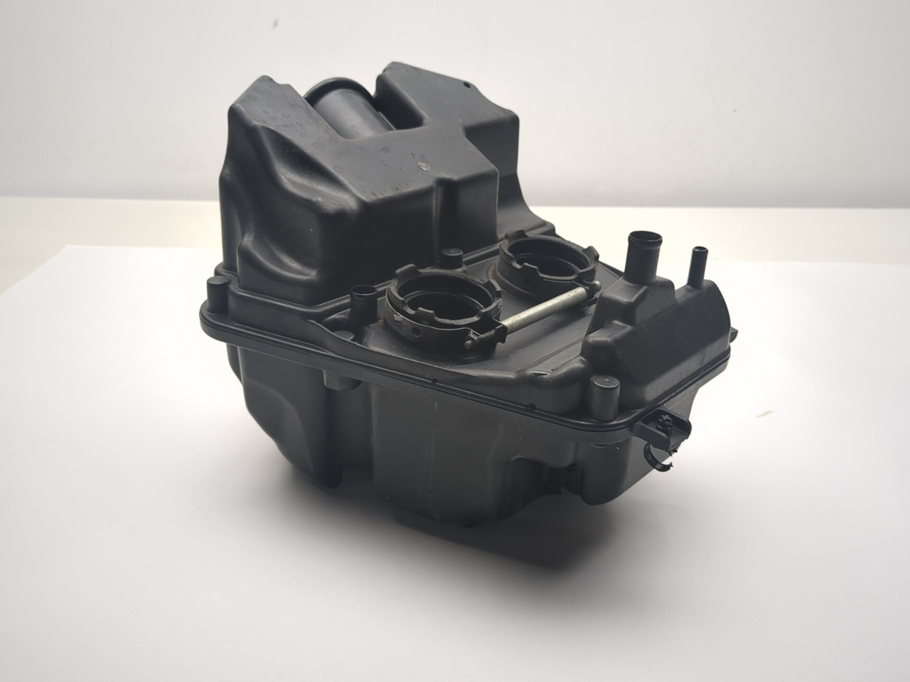 17-19 Kawasaki Z650 ER650 G Intake Airbox Filter Housing Unit Box