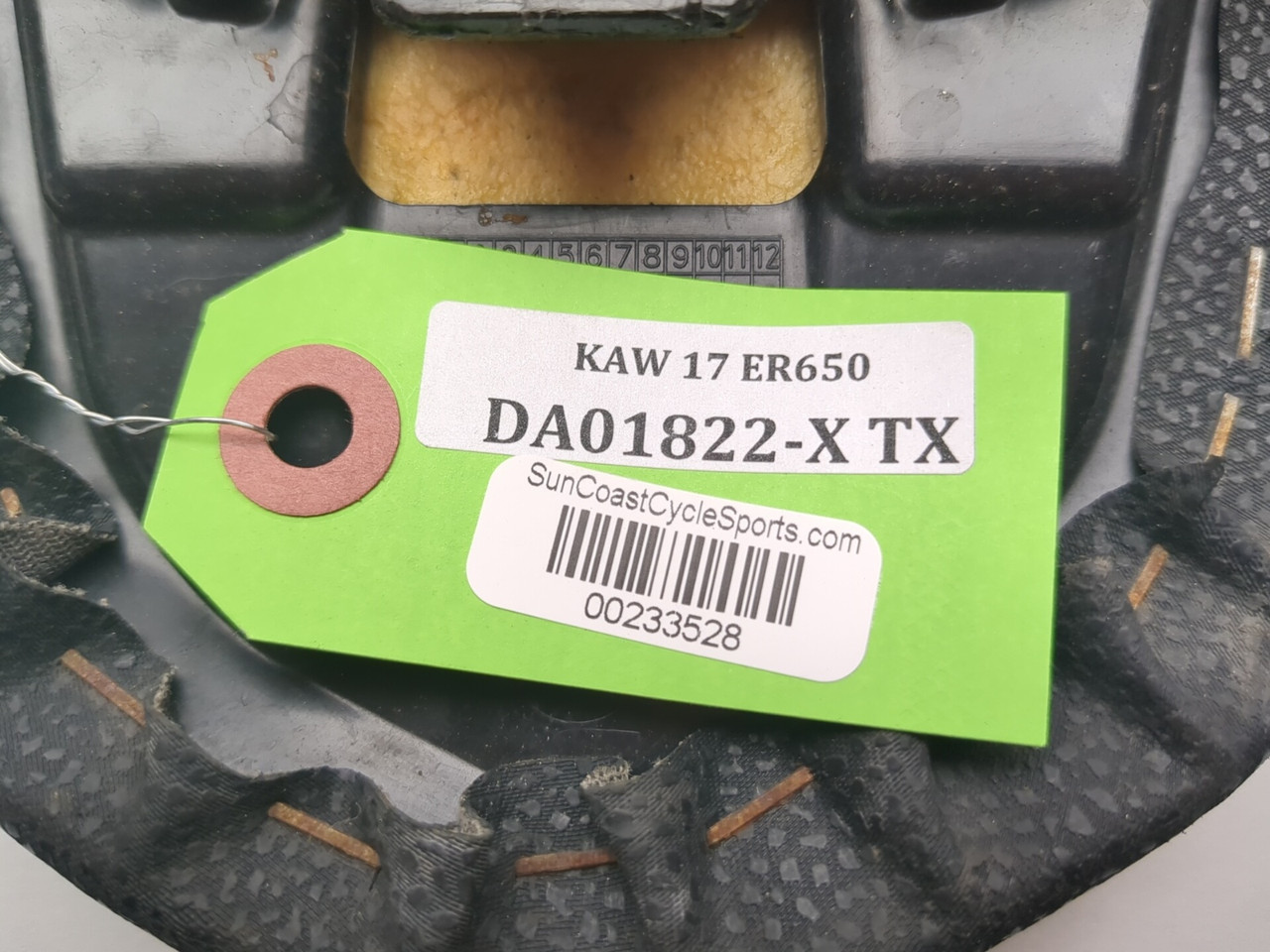 17-19 Kawasaki Z650 ER650 G Rear Passenger Bench Seat Pad 53066