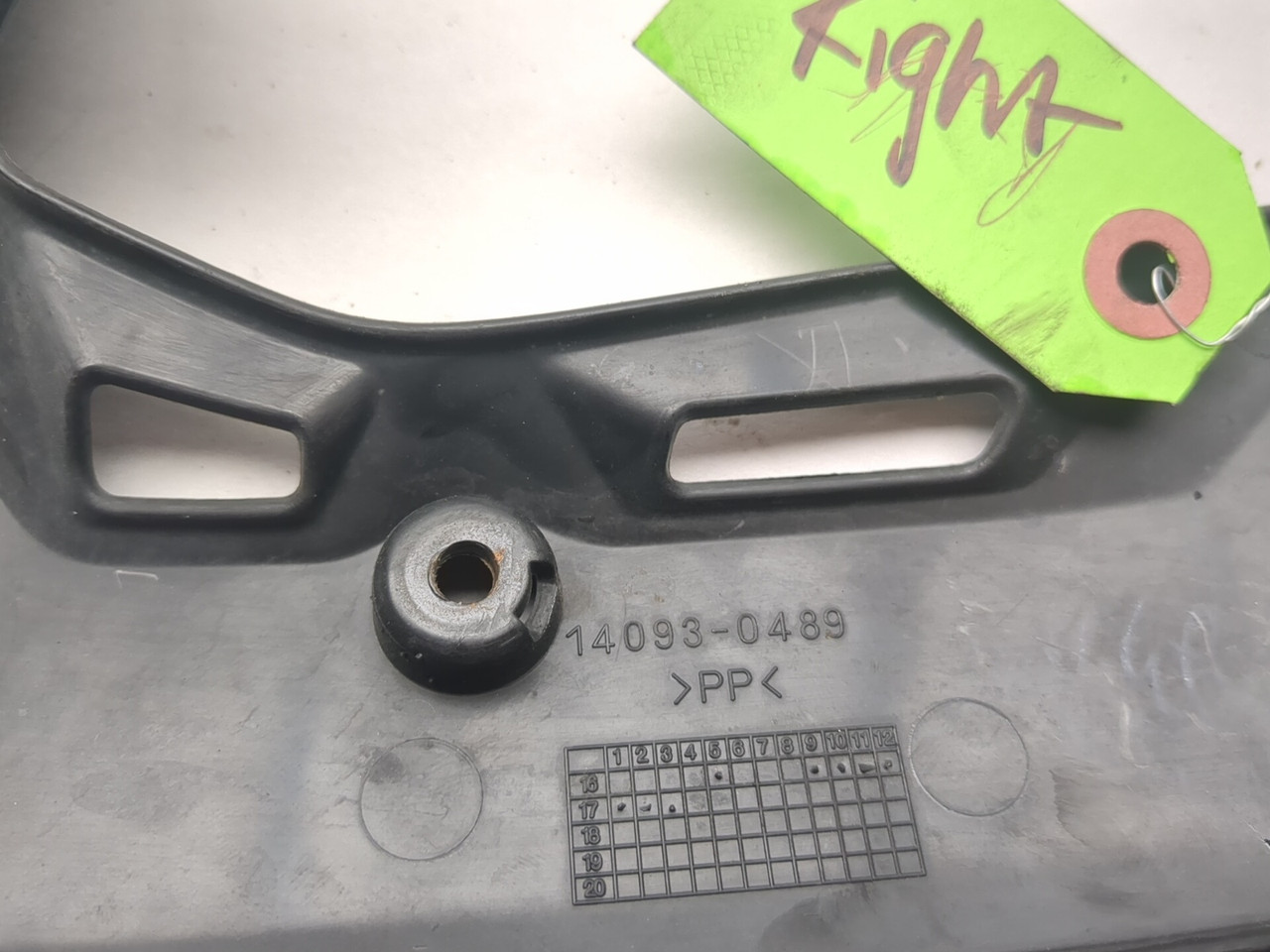 17-19 Kawasaki Z650 ER650 G Front Left Right Radiator Fairing Pair