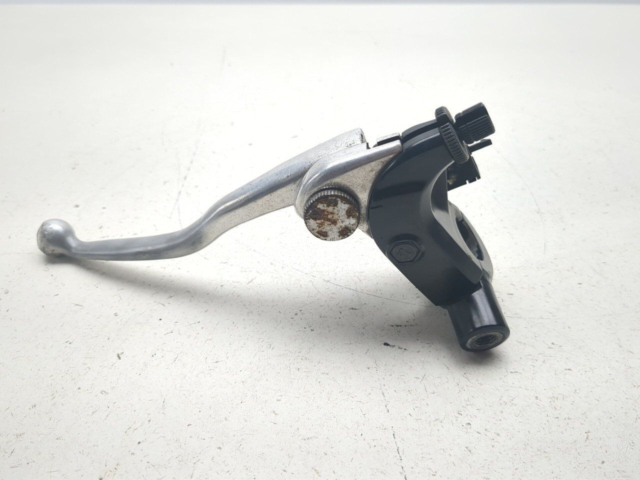 17-19 Kawasaki Z650 ER650 G Front Left Clutch Lever w/ Perch 46076