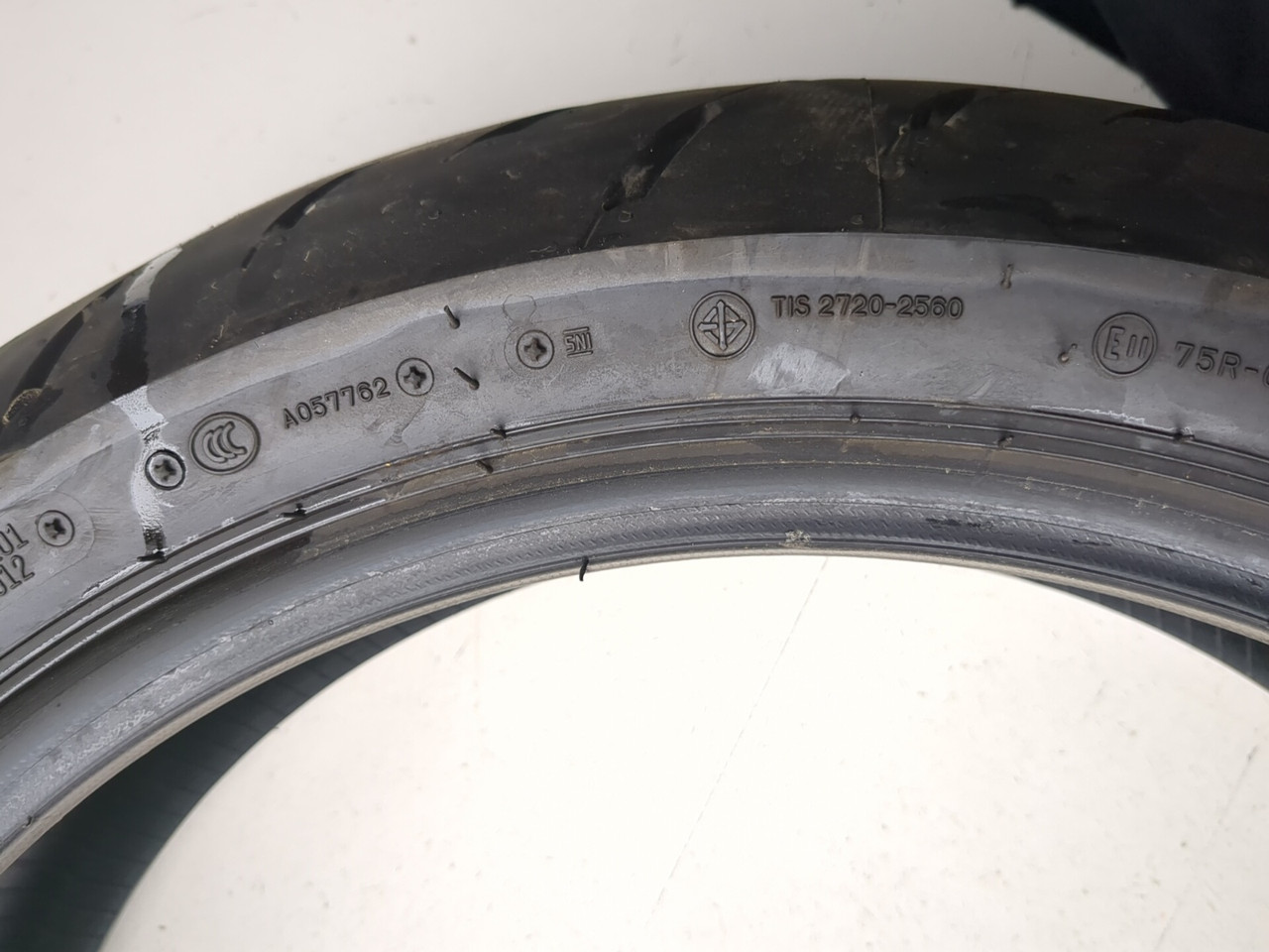 17-19 Kawasaki Z650 ER650 G Dunlop 160/60ZR17 Rear Tire - Sun