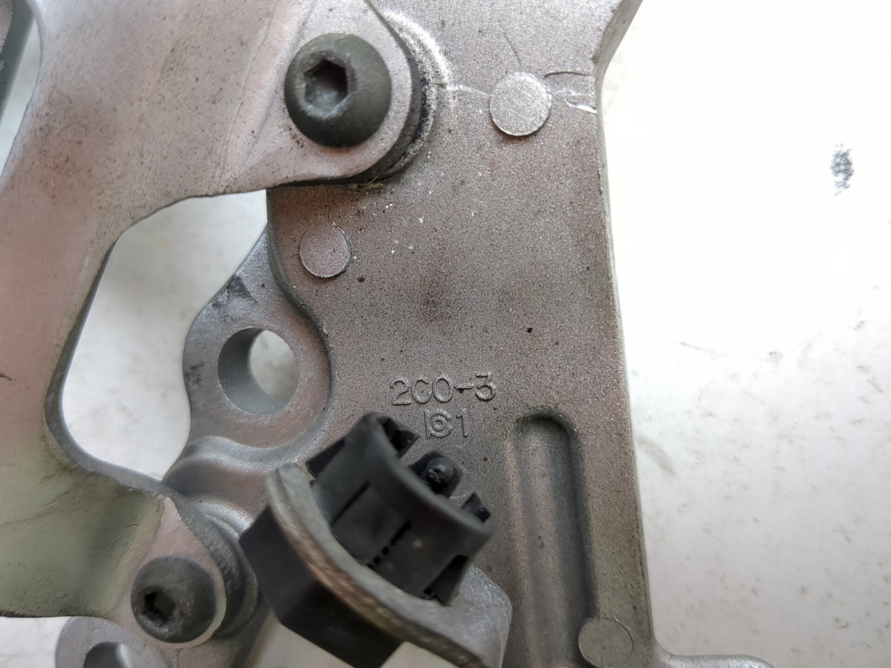 06-08 Yamaha YZF-R6R YZF R6 Left Right Rearset Foot Bracket Pair