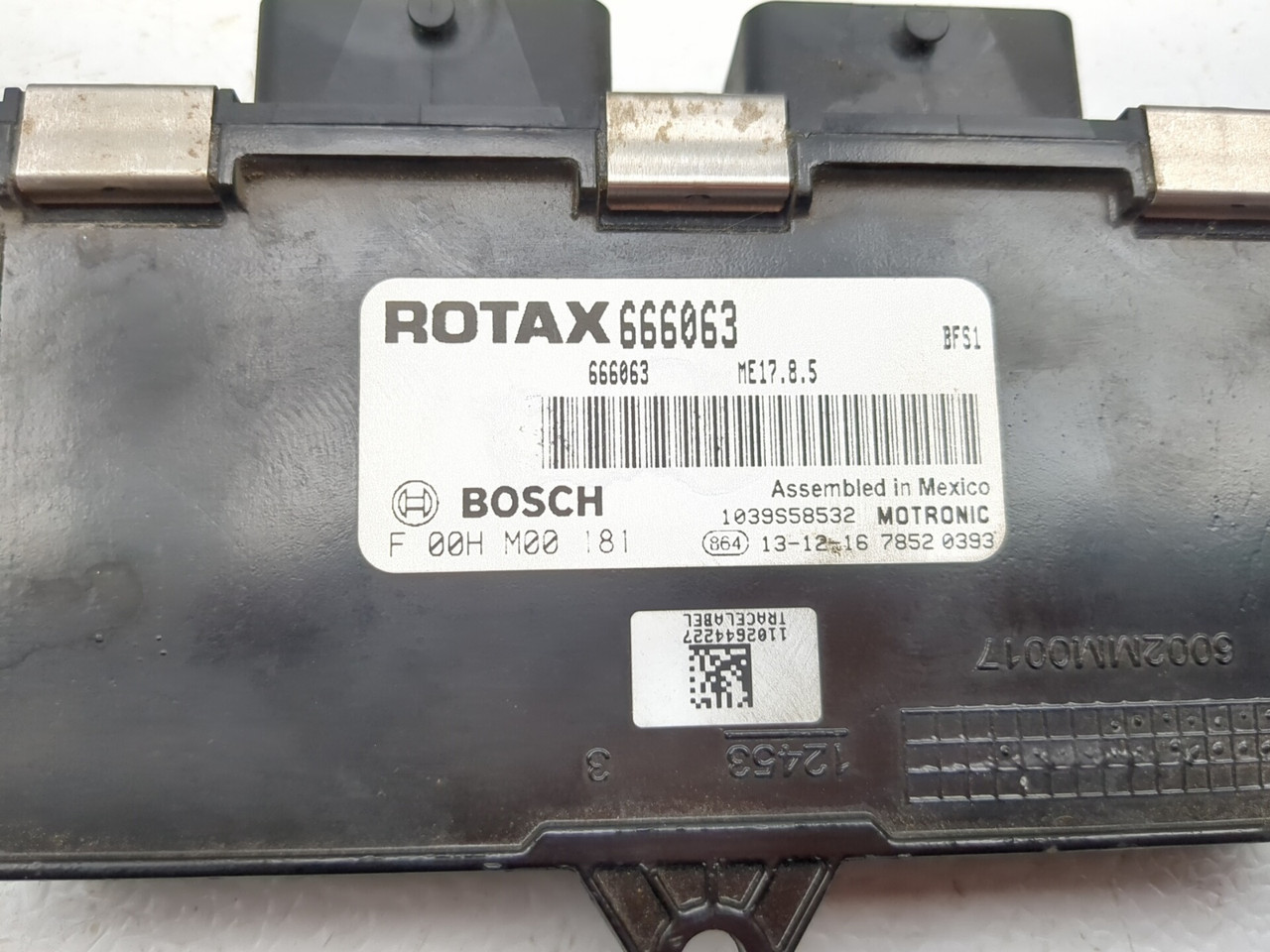 13-16 Can Am Spyder ST Limited Front Cluster Gauge ECU Ignition