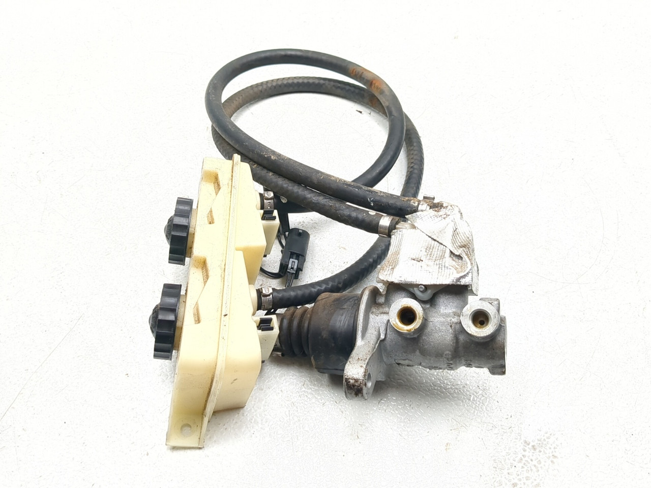 13-16 Can Am Spyder ST Limited Brake Master Cylinder 705600722