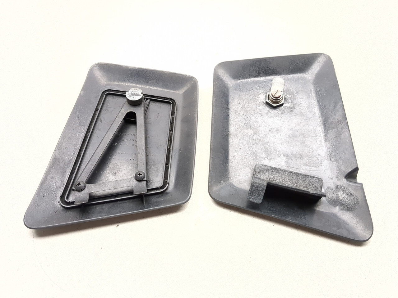88-00 Honda GL1500 Goldwing Left Right Pocket Cover Key Set 64226