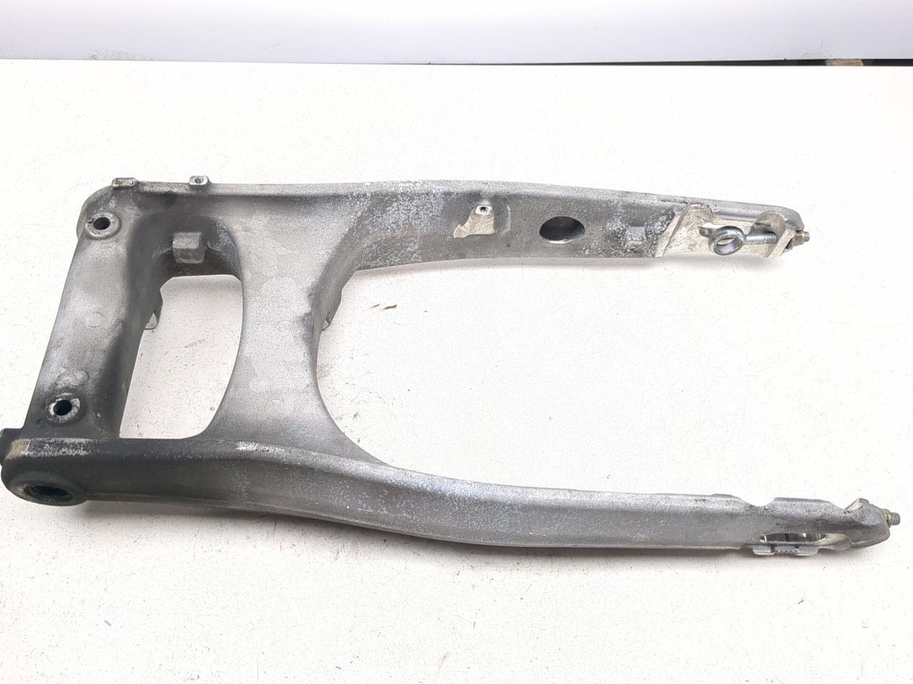 20-24 Indian Challenger Dark Horse Rear Swingarm 5142382 - Sun