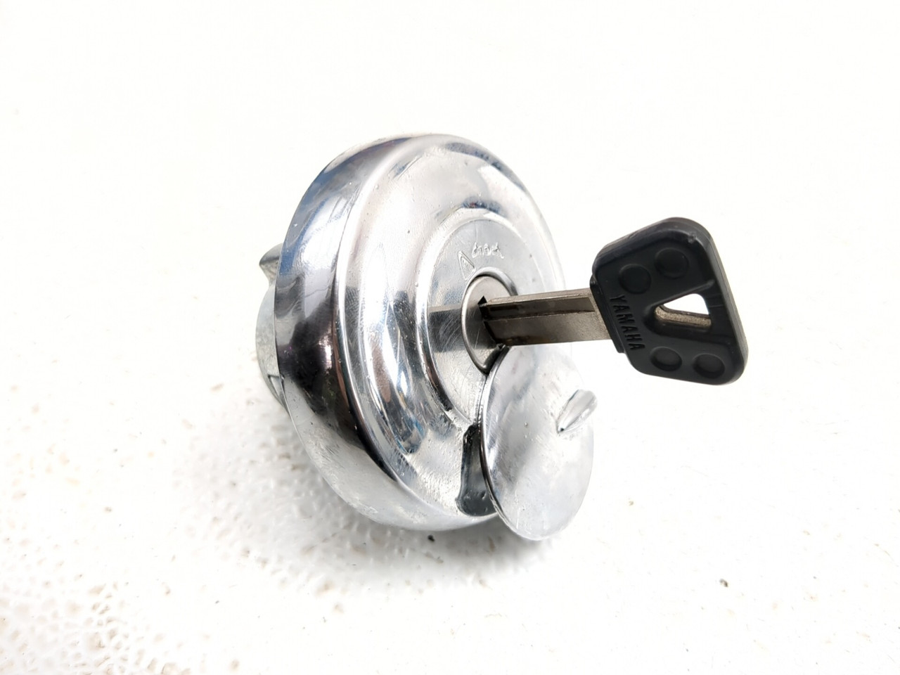 07-17 Yamaha V Star XVS1300 CU Stryker Triple Tree Lock Set 3D8