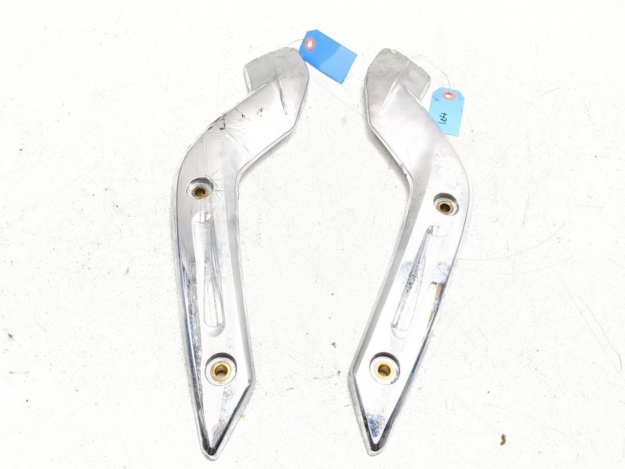 07-17 Yamaha V Star XVS1300 CU Stryker Rear Fender Stay Set 3D8