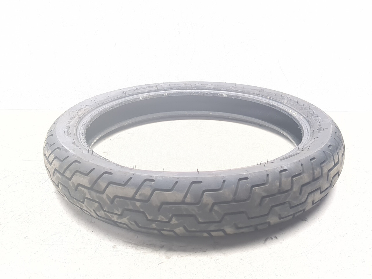 Dunlop D404F Front Tire 100/90-19 41002-1531 - Sun Coast Cycle