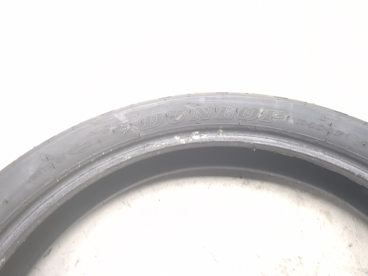 Dunlop D404F Front Tire 100/90-19 41002-1531 - Sun Coast Cycle
