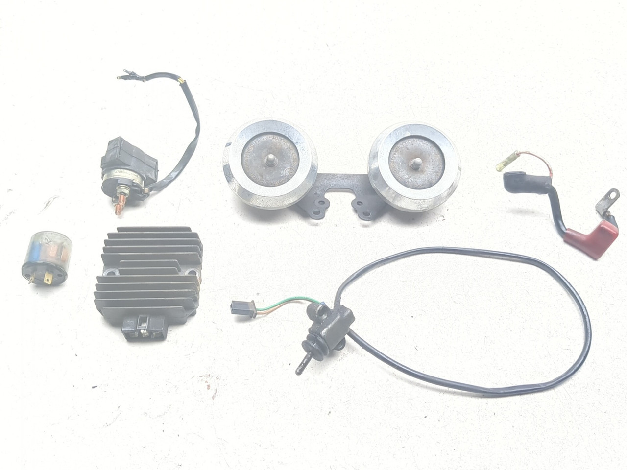★★★ ののの  ★★★ 85-06 Kawasaki Vulcan 750 VN750 Regulator Solenoid Battery Cable