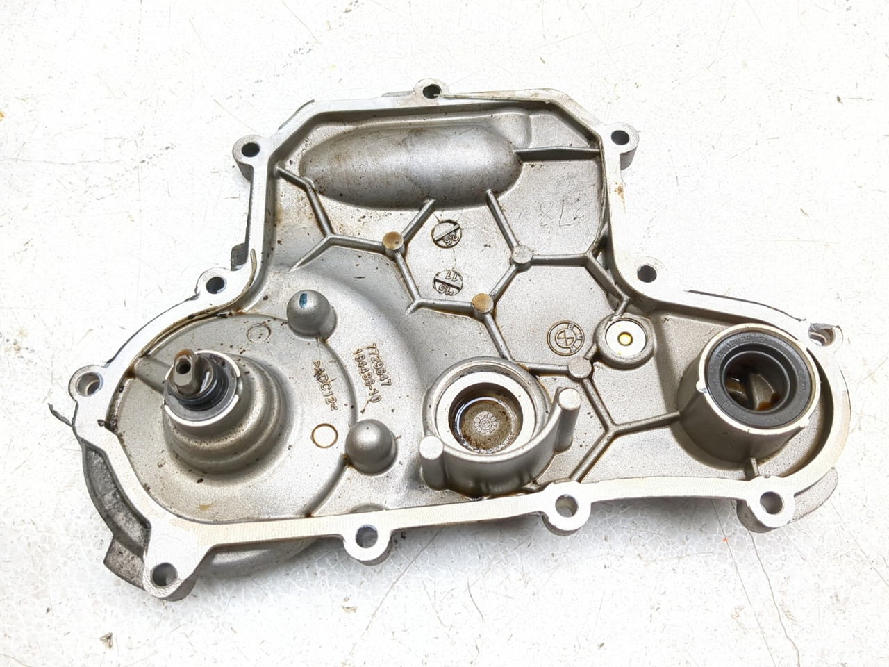 鈴木様 16-20 BMW C650 Sport Right Water Pump Housing Cover 11149457717
