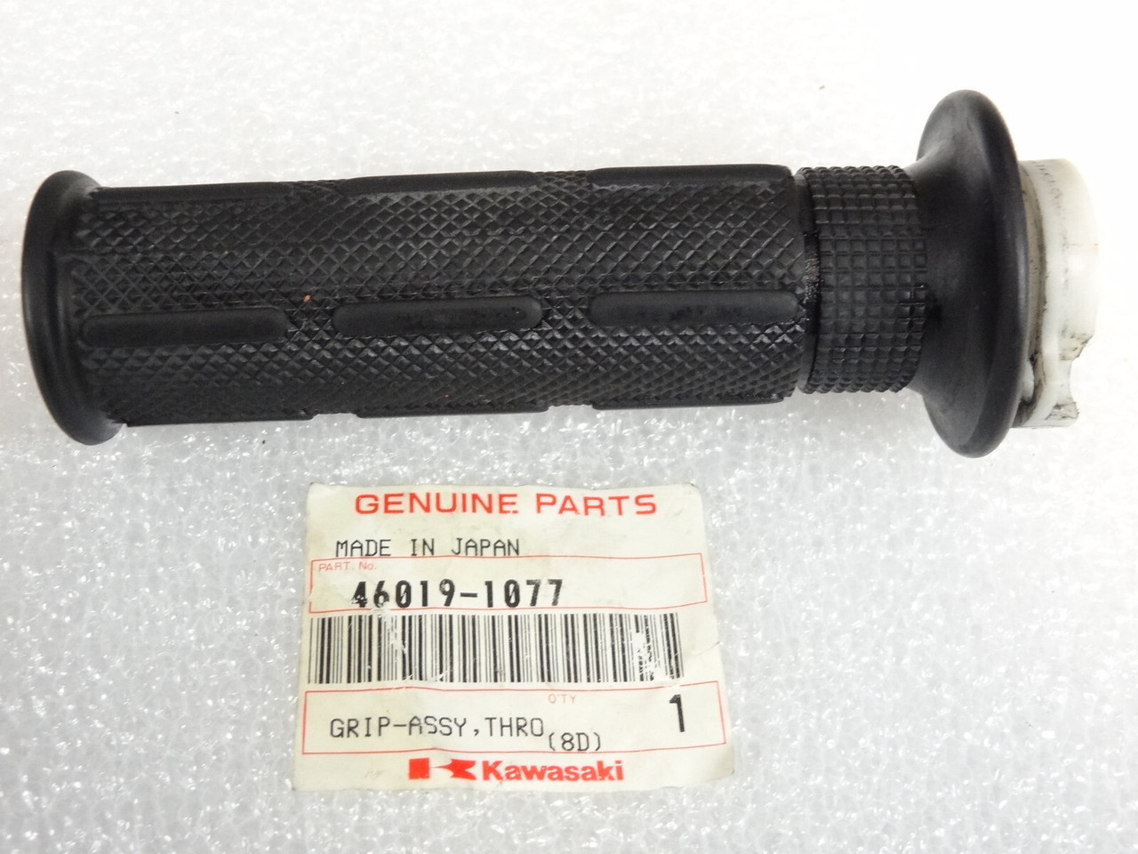 89-09 Kawasaki Ninja Concours GPZ Zephyr Throttle Grip Assy