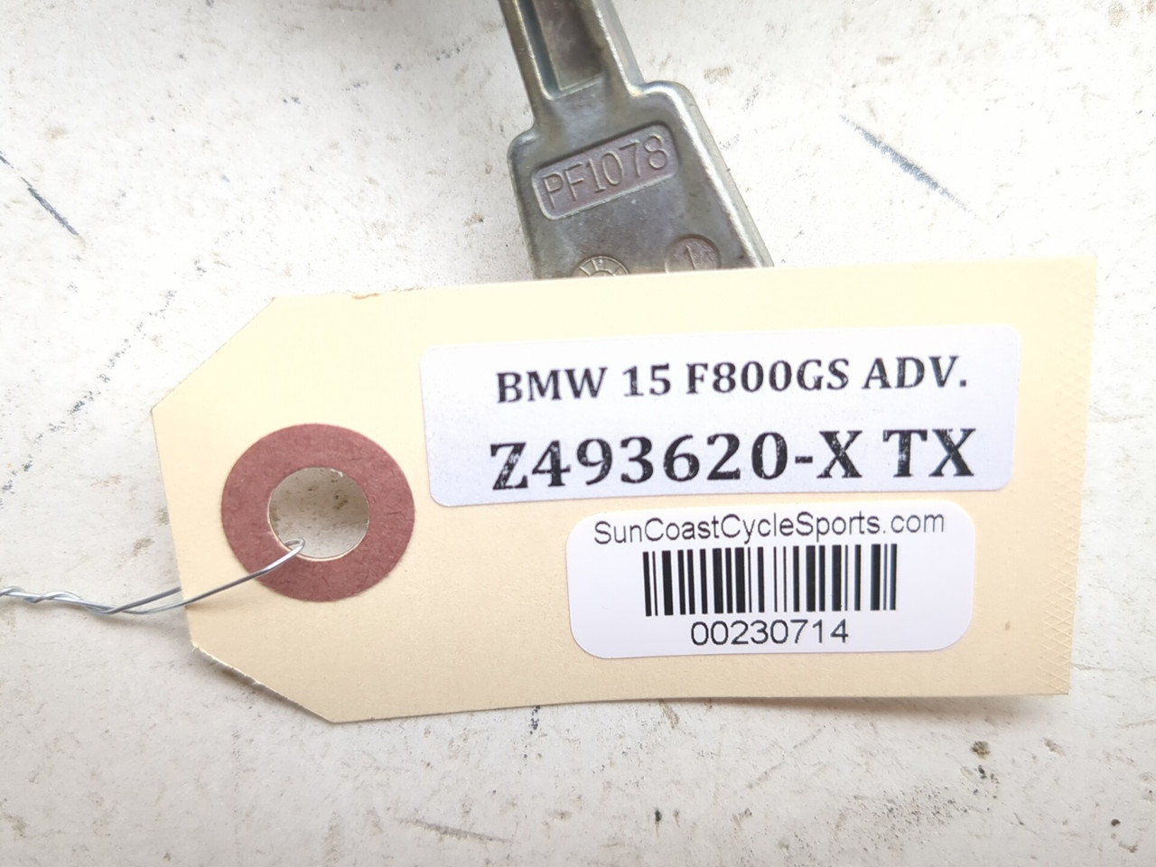 13-18 BMW F800GS Adventure Rear Right Fuel Tank Cap Cover Neck