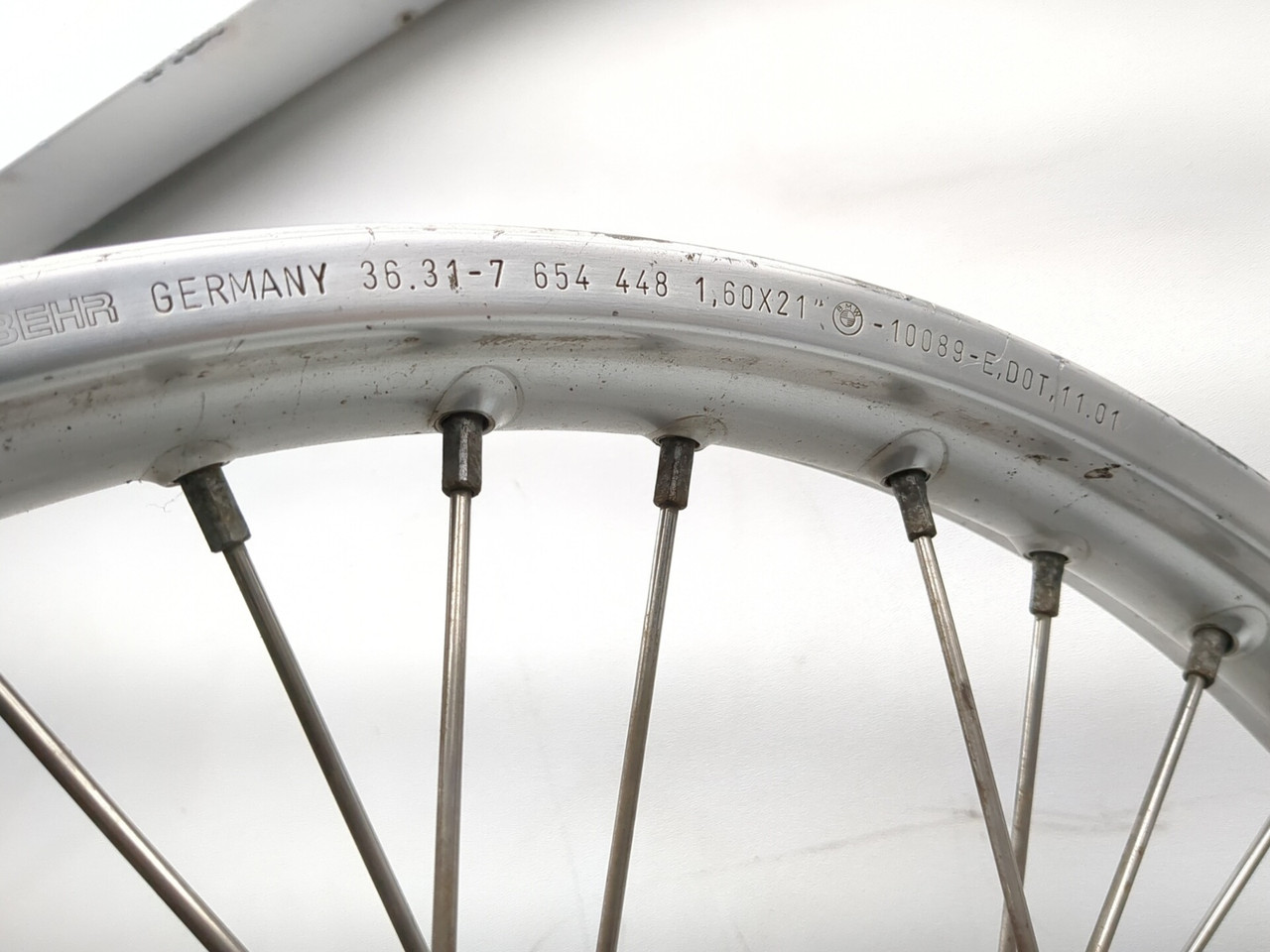00-07 BMW F650GS Dakar Front Wheel Rim 21X1.60 STRAIGHT