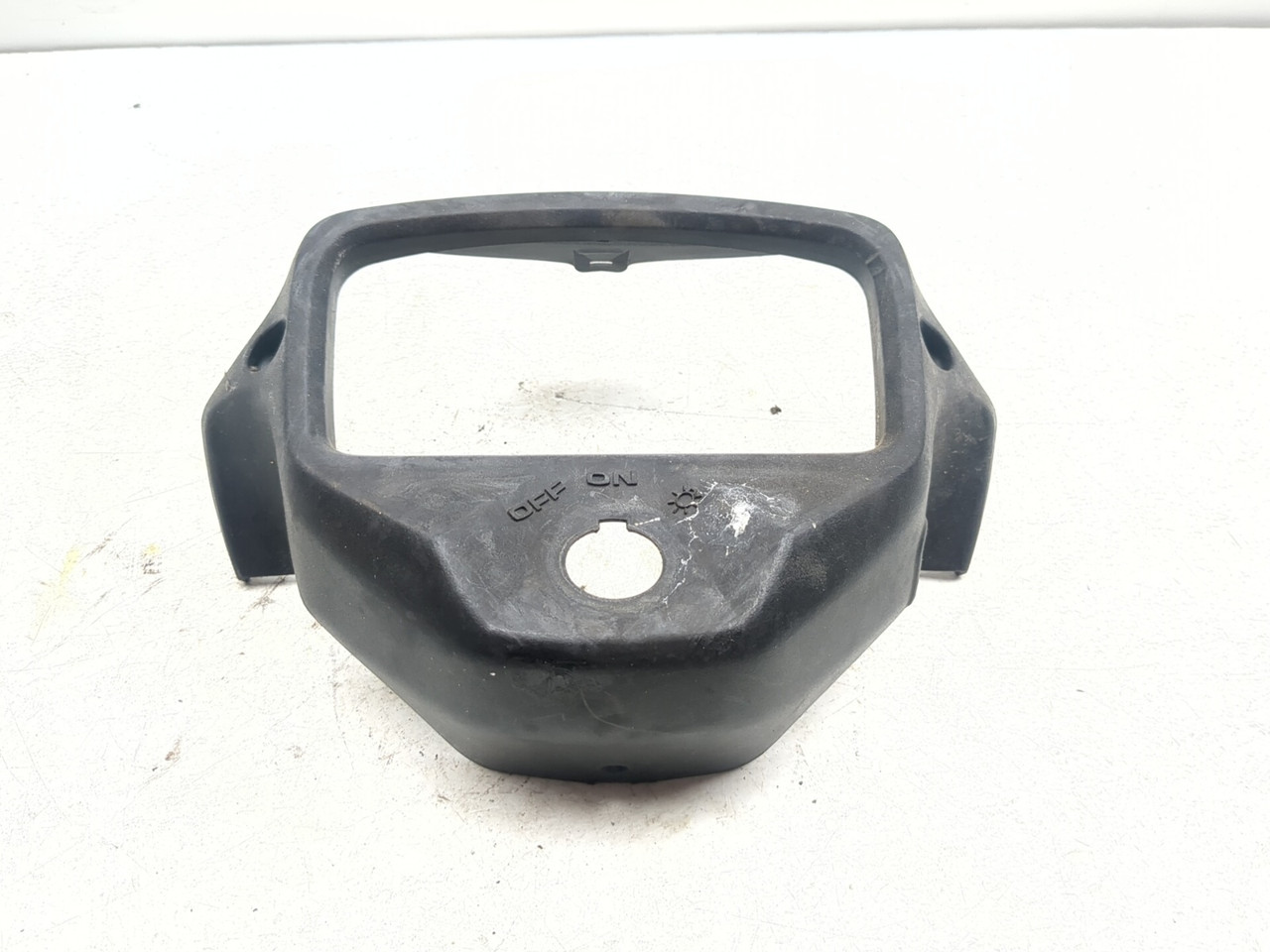 08-24 Suzuki KingQuad 750 AXI Front Meter Cover 56321-11H00-291