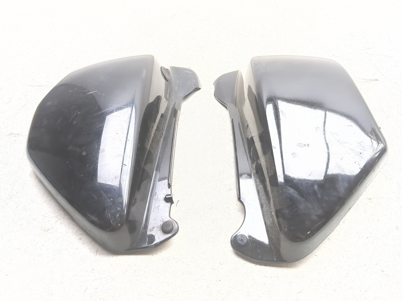 94-03 Honda Magna 750 VF750C Left Right Side Cover Set 83750-MZ5