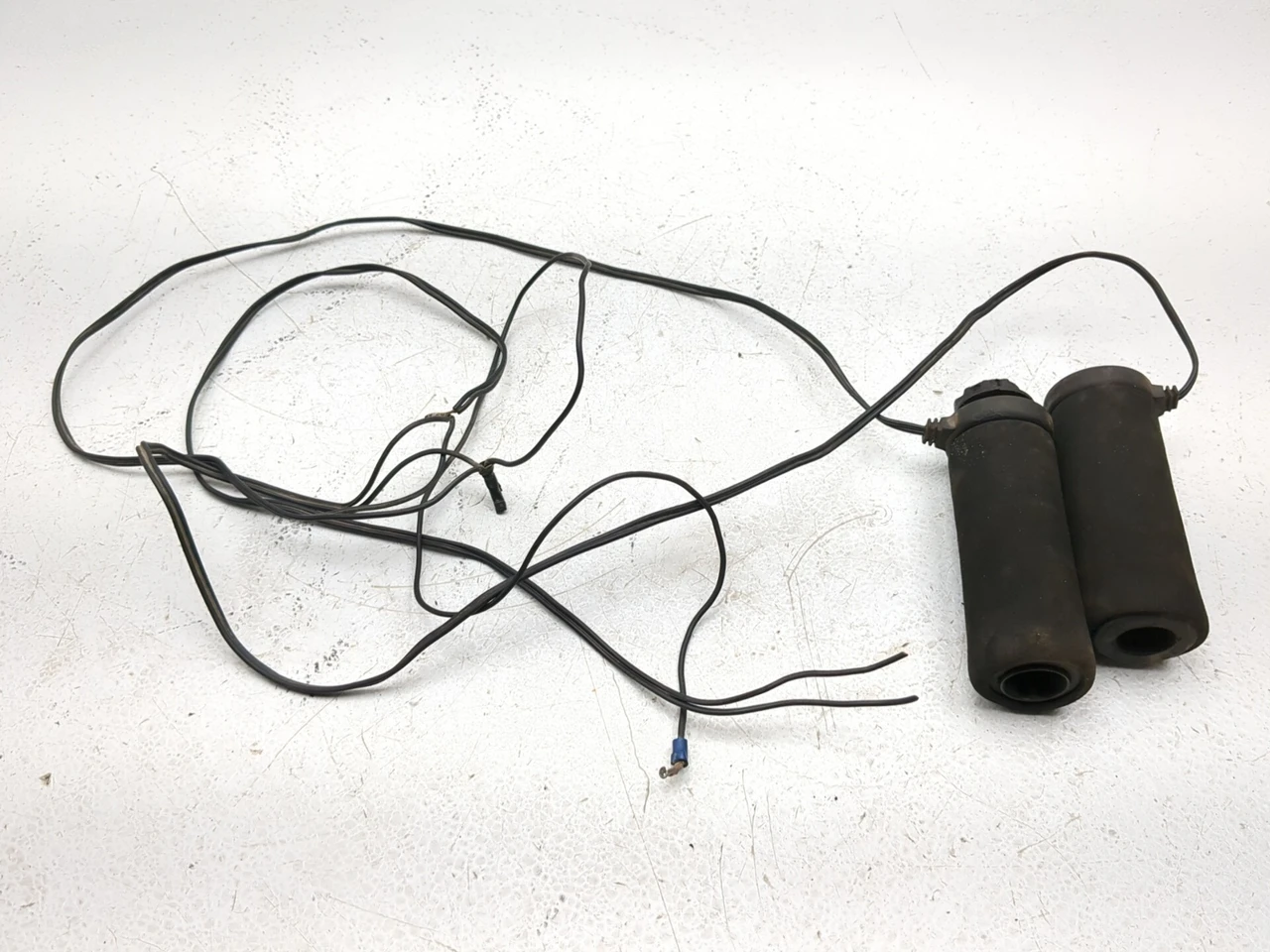00-07 BMW F650GS Dakar Front Left Right Heated Handlebar Grip Set