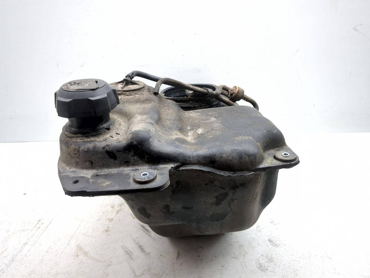 写真 08-24 Suzuki KingQuad 750 AXI Gas Fuel Tank 44100-31G20 - Sun