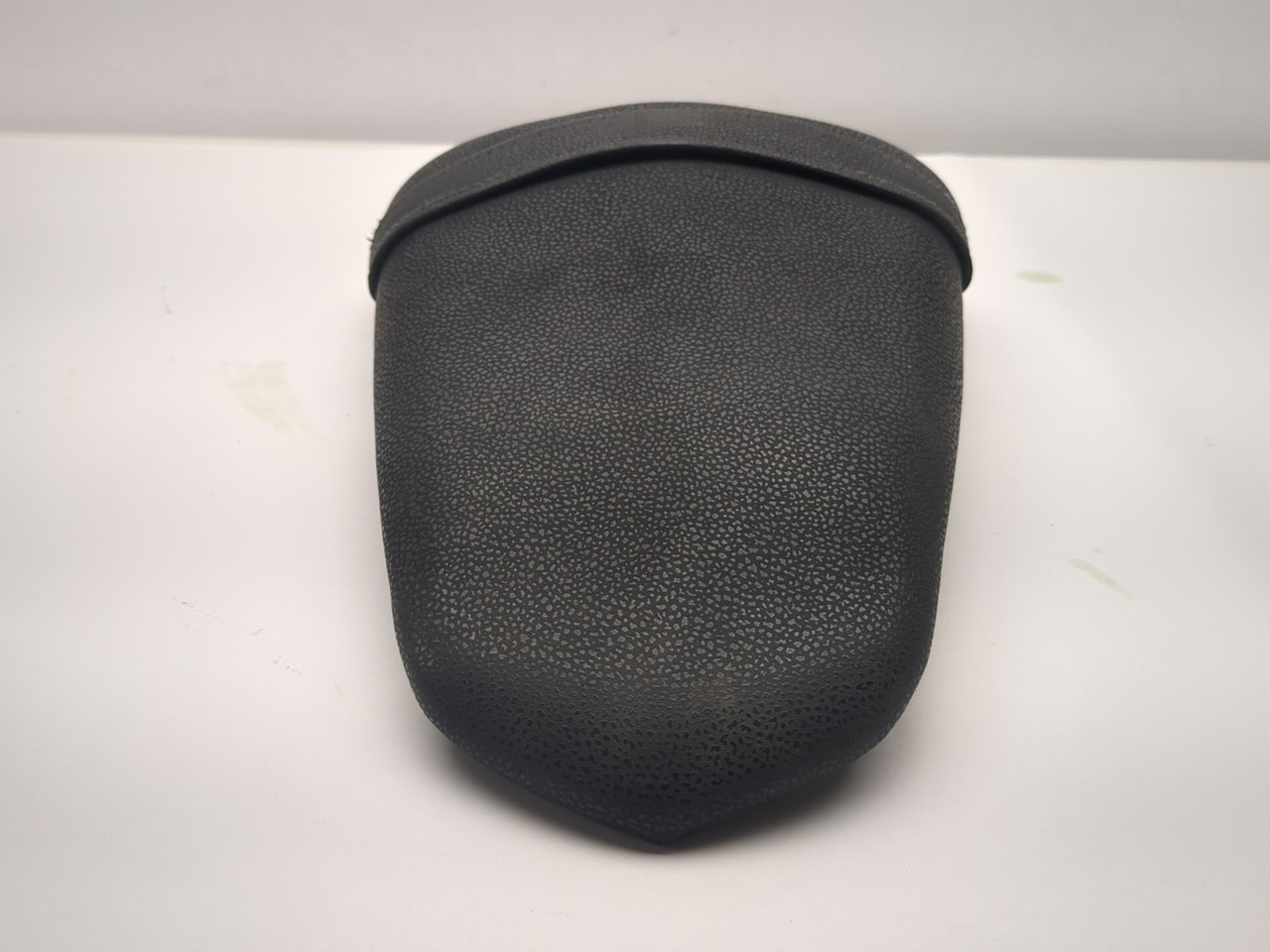 17-25 Kawasaki Z650 ER650N Rear Passenger Seat 53066-0661-12Y