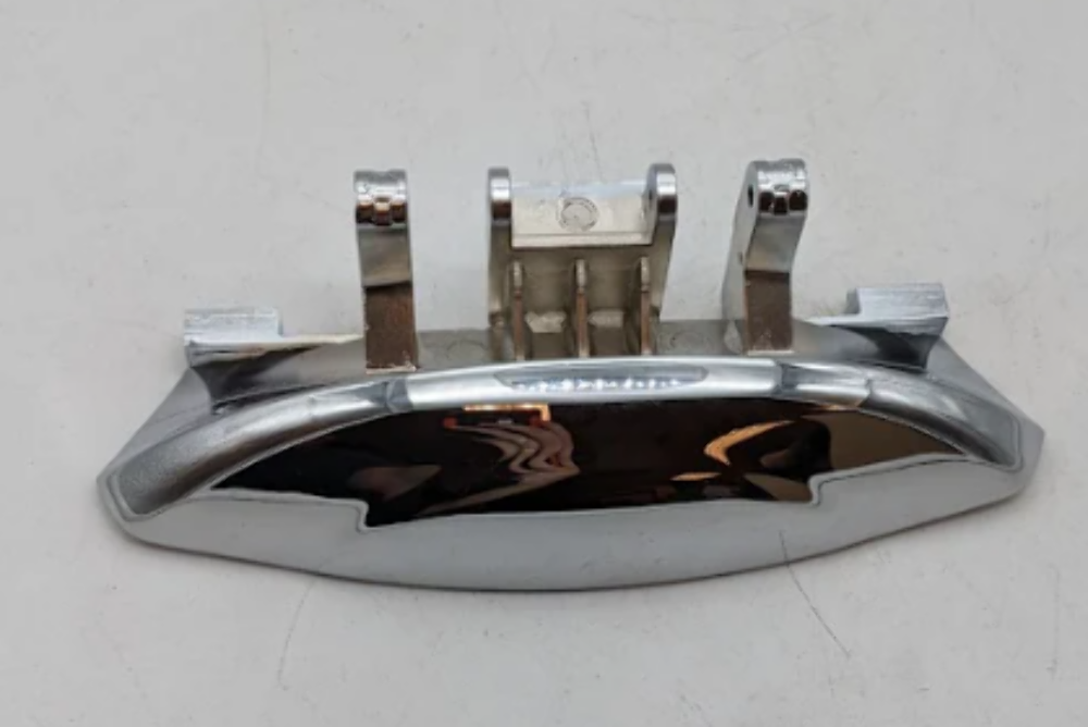 リヒカワ出品 99-08 Kawasaki Vulcan 1500 1600 Nomad Side Bag Handle 46003-1505
