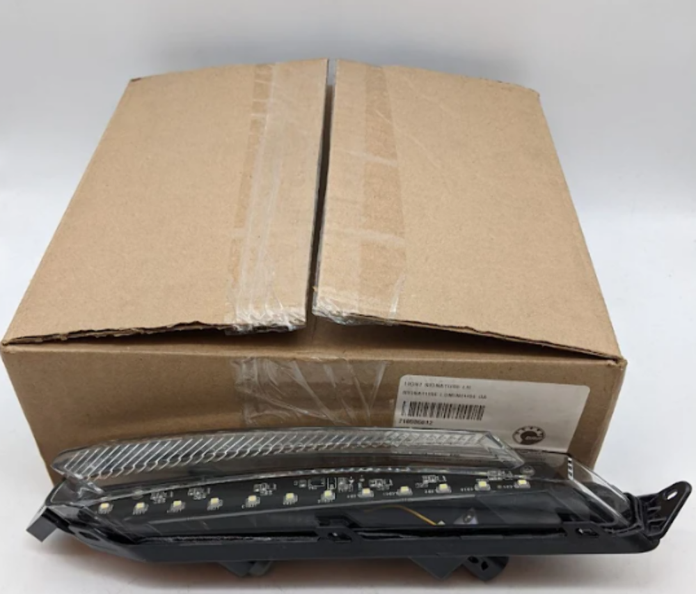 20-24 Can-Am Spyder RT Left Headlight Signature Light 710006812