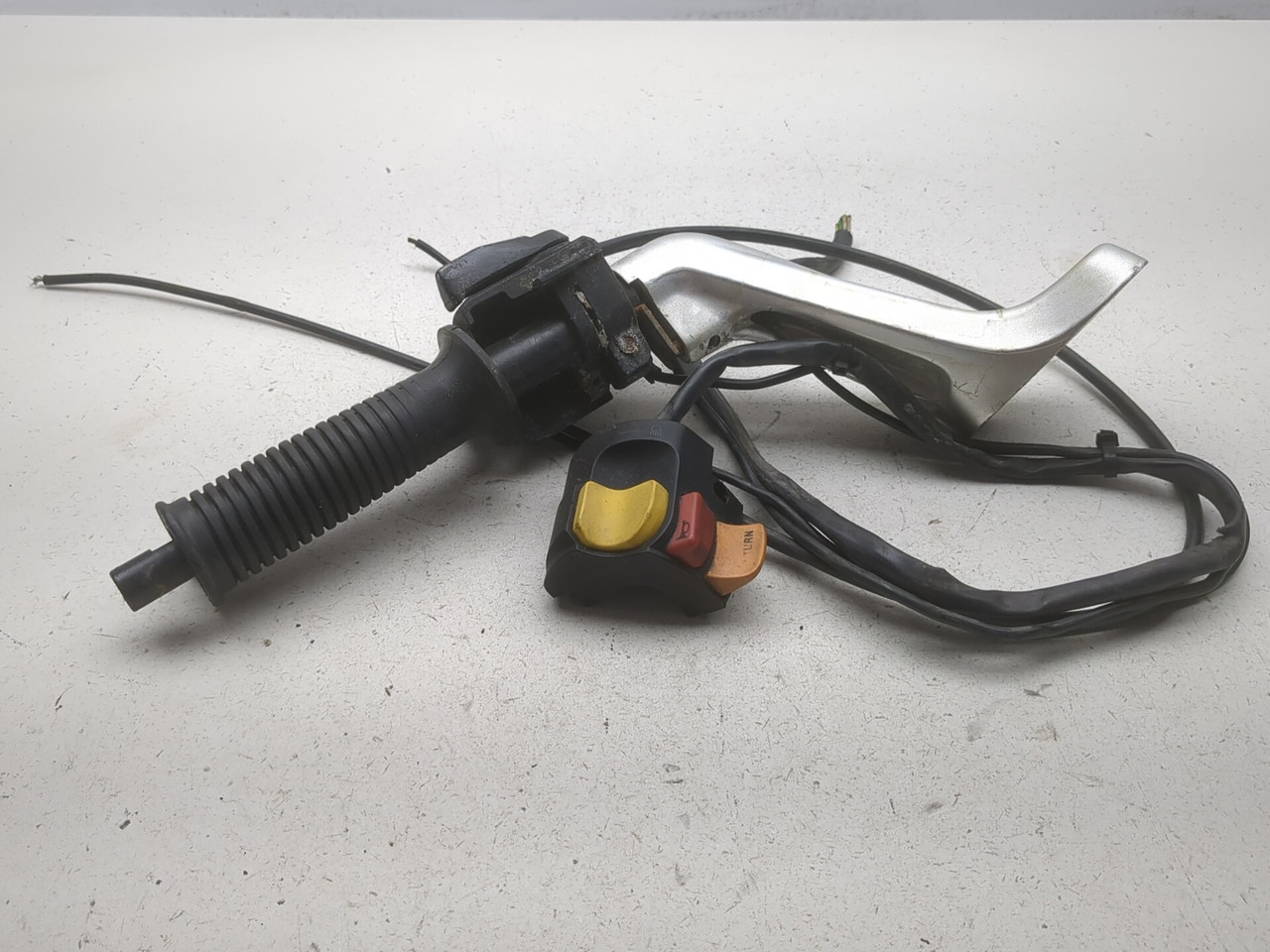 94-99 BMW R1100 Front Left Handlebar Switch Control Assembly