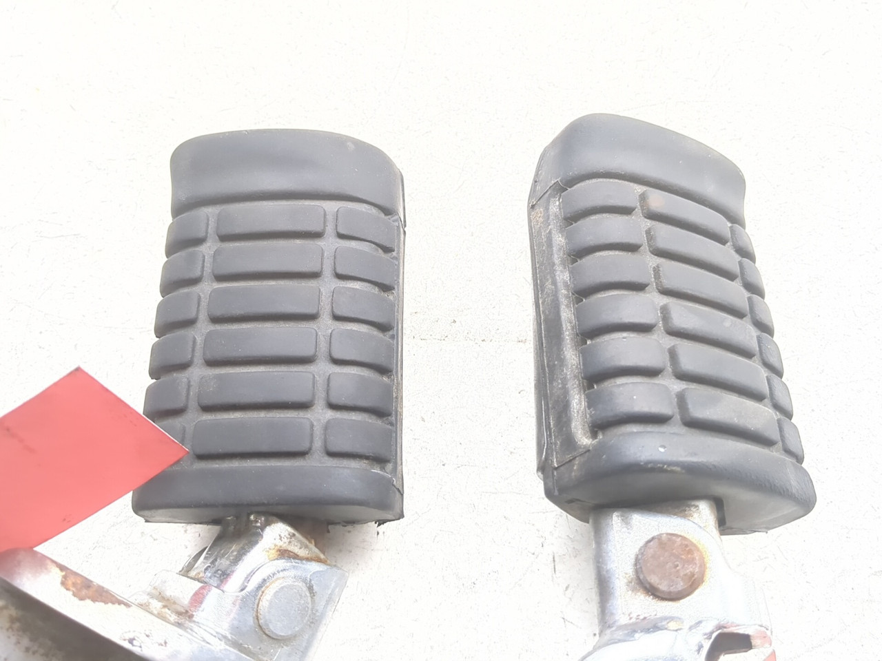 85-86 Honda VT1100C Shadow Front Left Right Foot Peg Set 50610-MG8