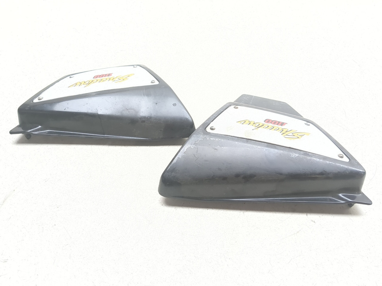 切り絵 HONDA SHADOW Classic 85-86 Honda VT1100C Shadow Left Right Side Cover Panel Set - Sun