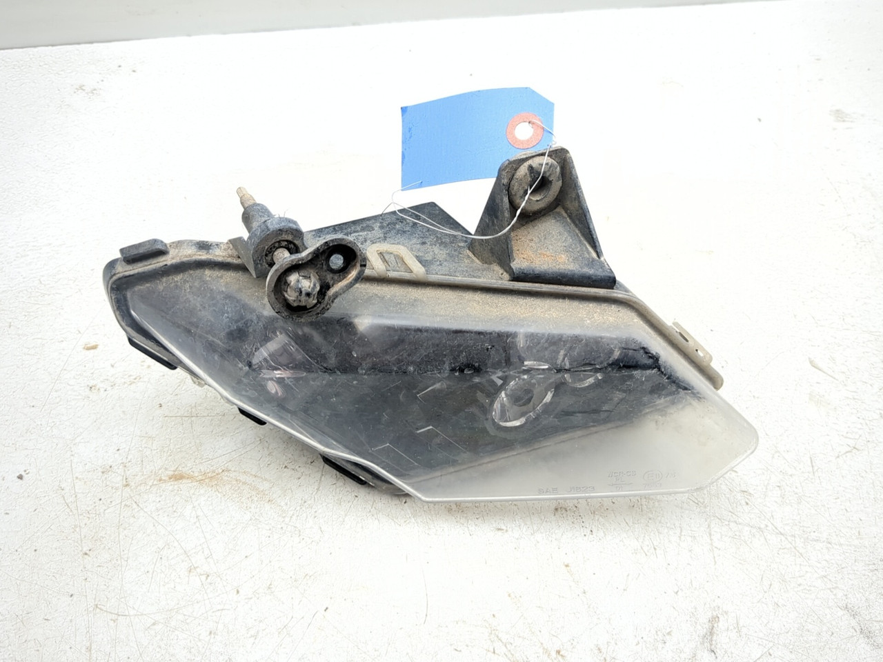 17-25 Can Am Maverick X3 XMR Turbo R Front Right Headlight