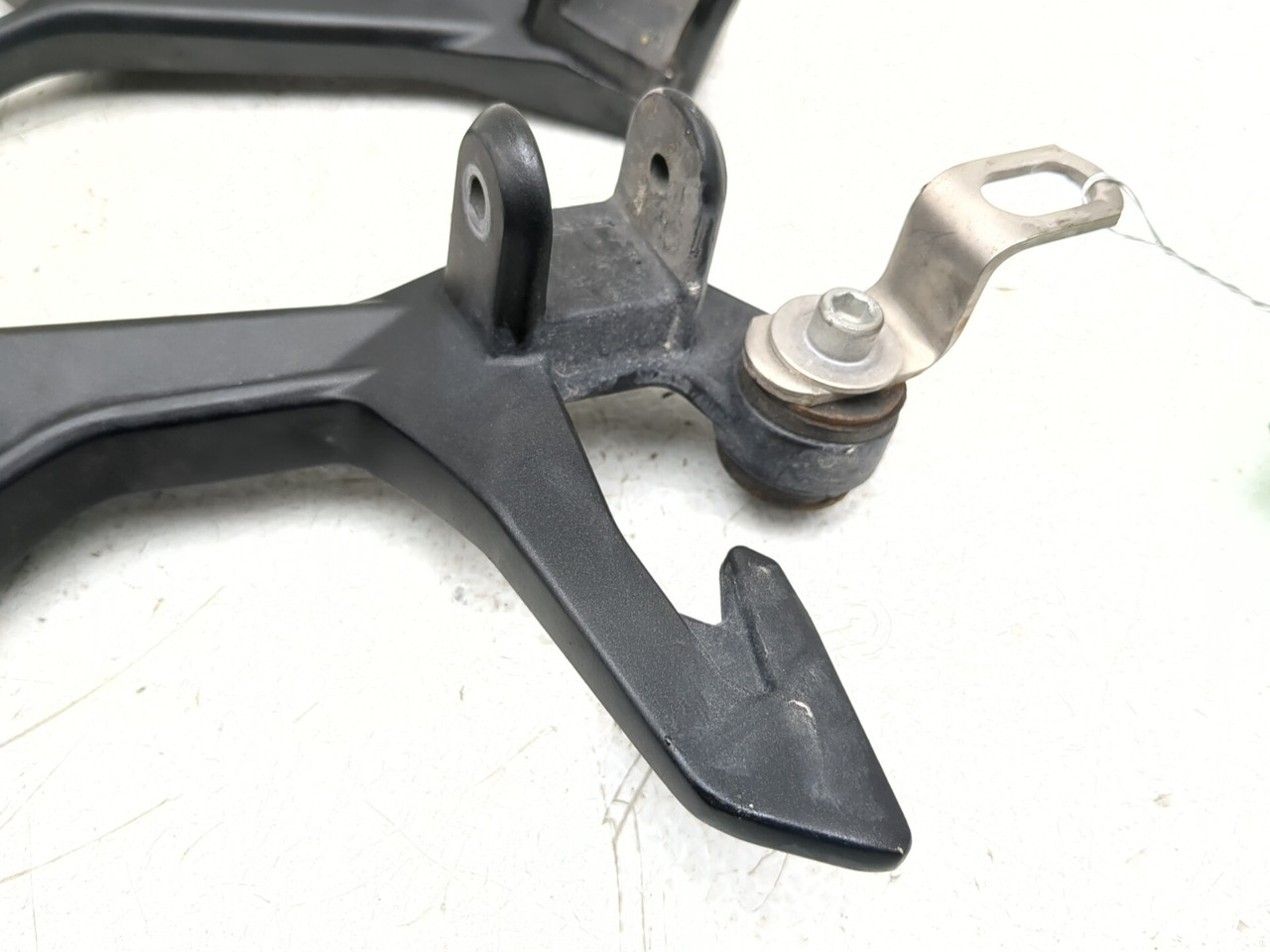 18-26 Kawasaki Ninja 400 EX400 Rear Left Right Passenger Foot Peg