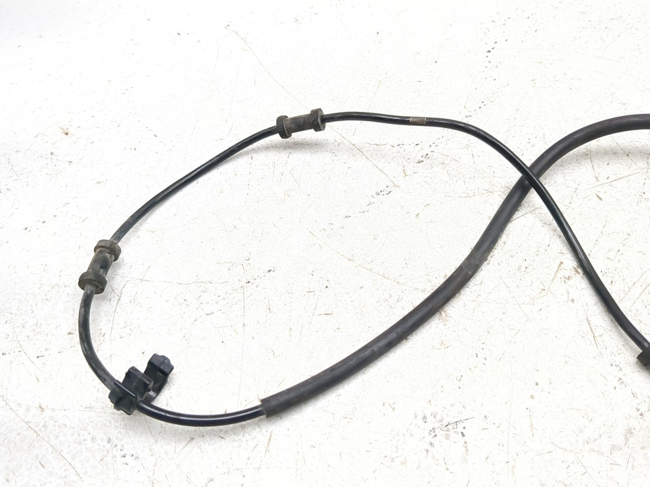 18-26 Kawasaki Ninja 400 EX400 Front ABS Speed Sensor 21176-1142