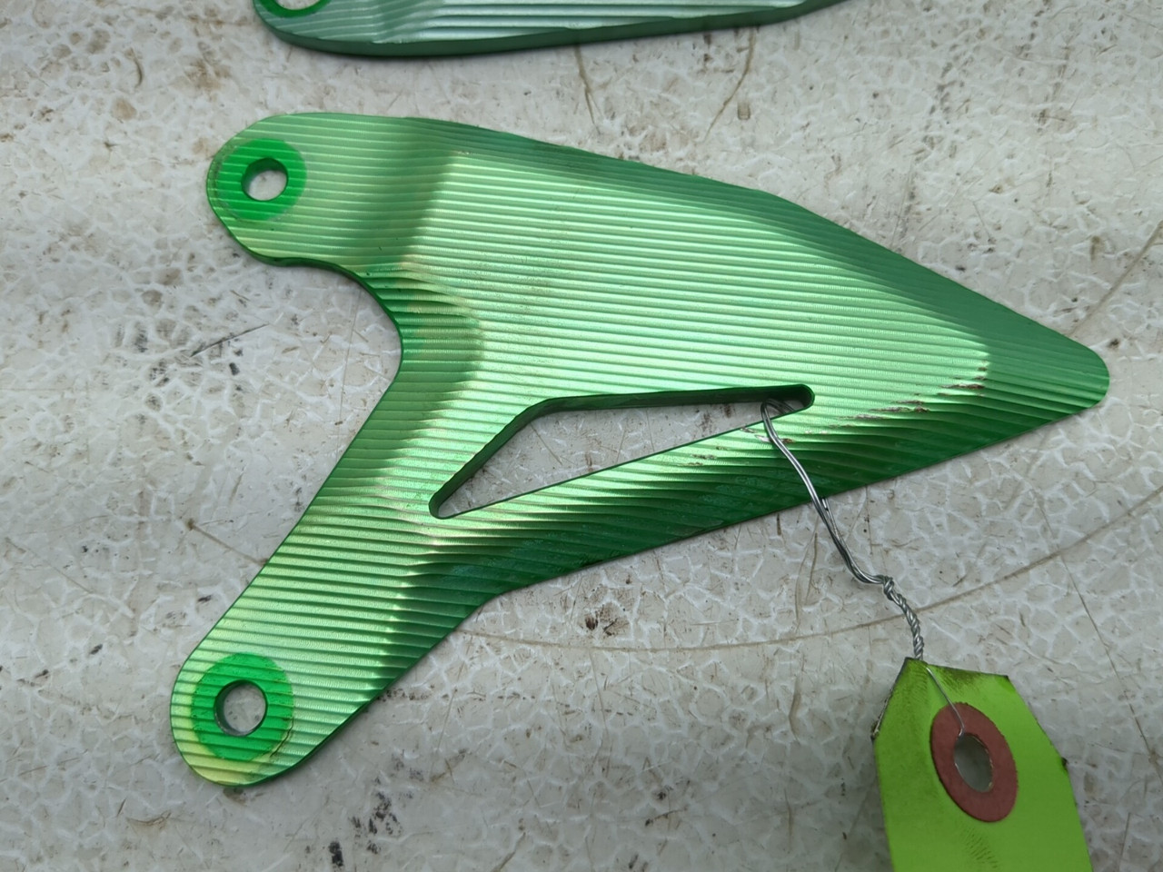 18-26 Kawasaki Ninja 400 EX400 Left Right Rearset Heel Guard Set