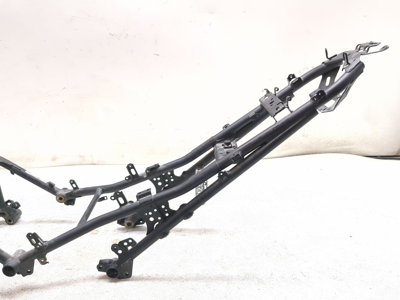 18-26 Kawasaki Ninja 400 EX400 Main Frame Chassis STRAIGHT SLVG