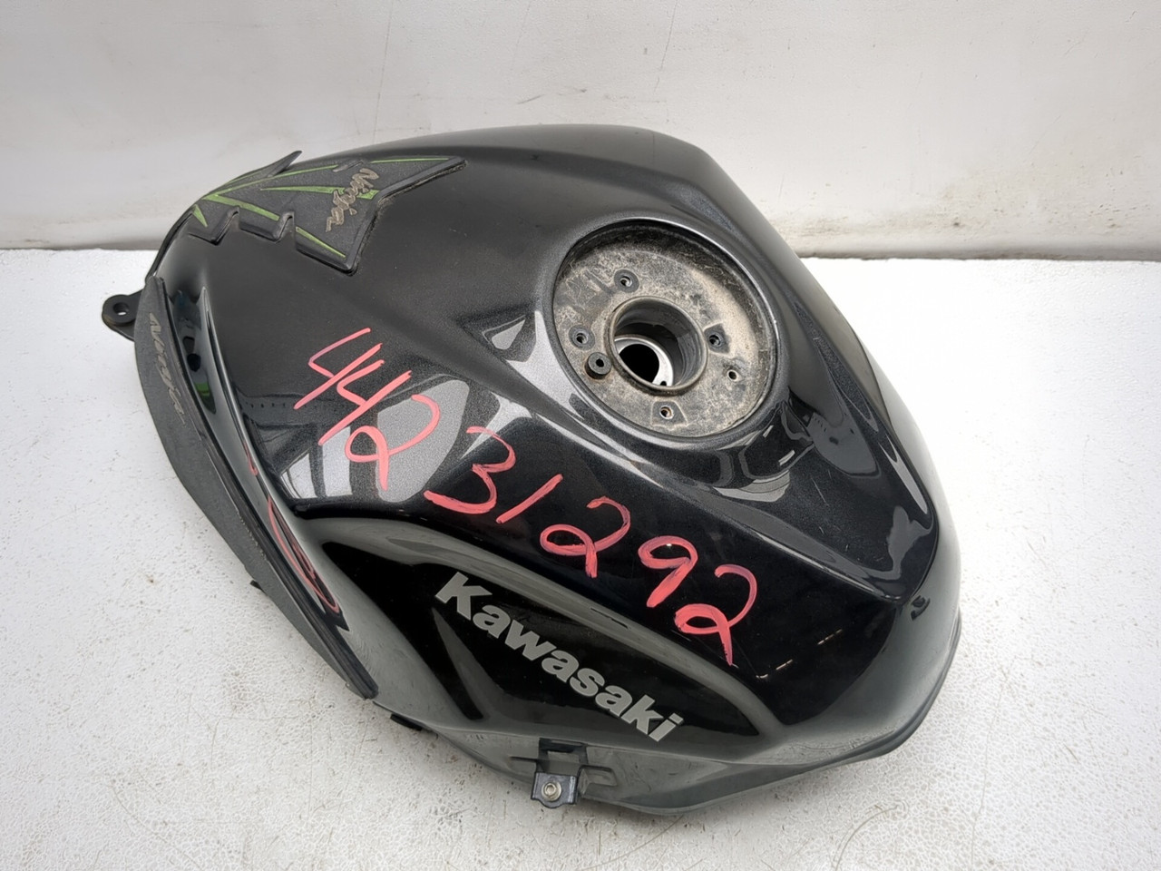 18-26 Kawasaki Ninja 400 EX400 Gas Fuel Tank 51092-5252-51A - Sun