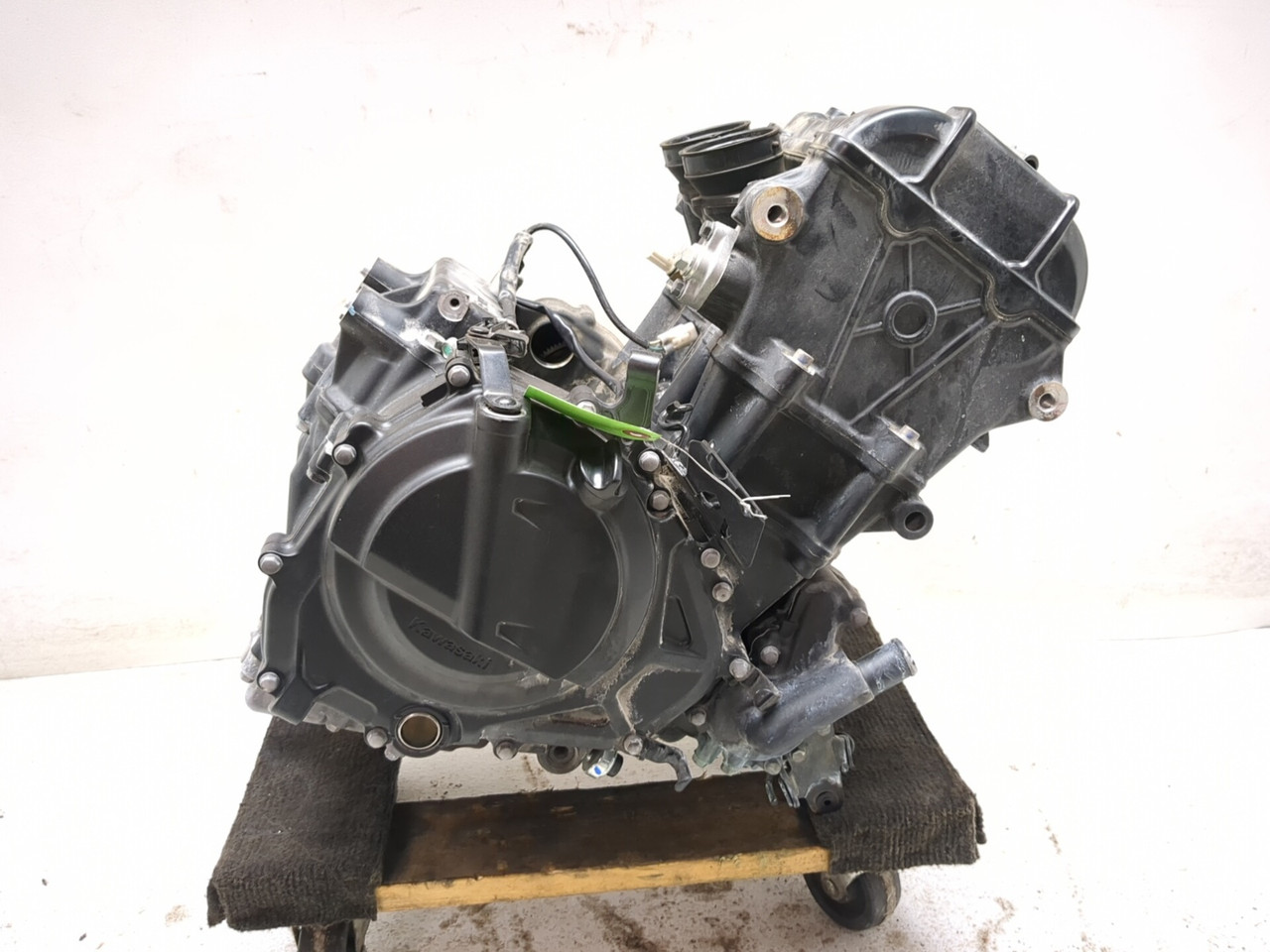 18-26 Kawasaki Ninja 400 EX400 Engine Motor GUARANTEED 14001-0717