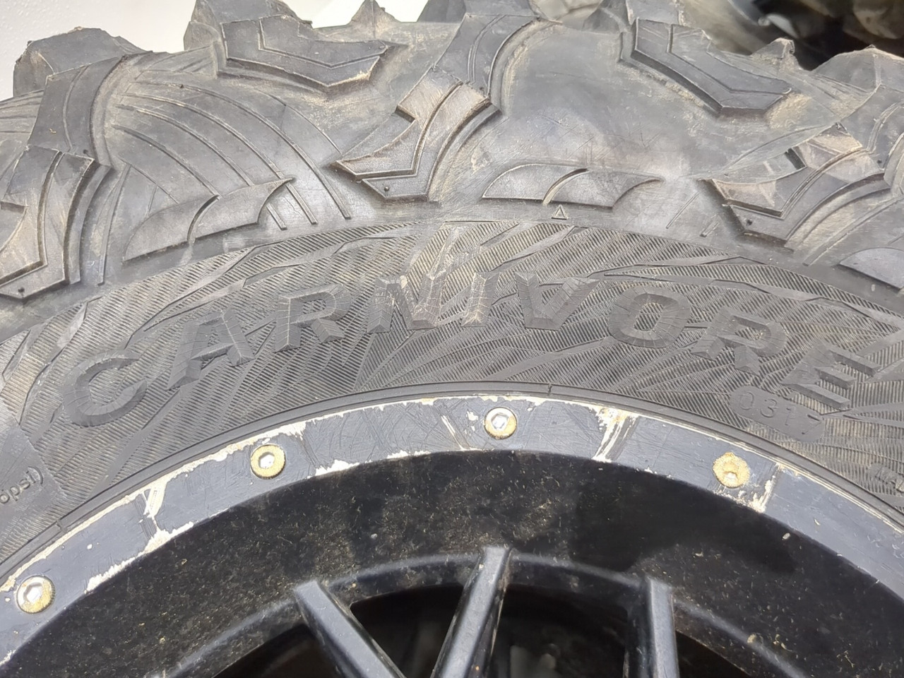 Maxxis Carnivore Front Rear Tire 32X10.00R14 Wheel Rim 14X7.00