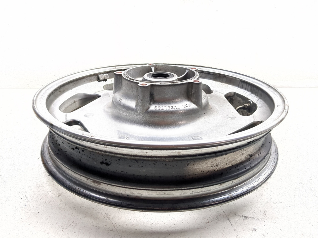 05-08 Kawasaki VN1600 Vulcan Nomad Front Wheel Rim 16X3.00