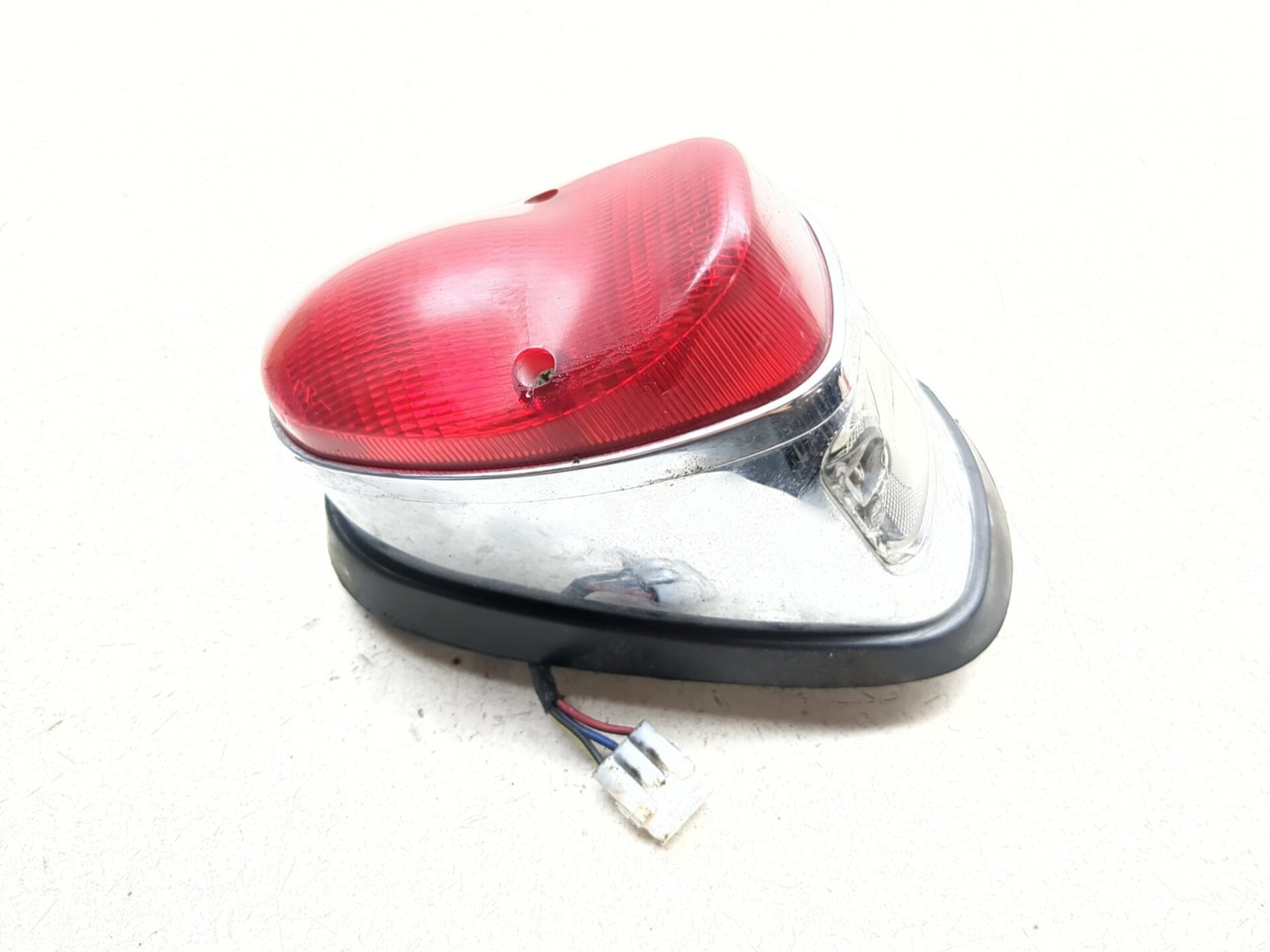05-08 Kawasaki VN1600 Vulcan Nomad Rear Tail Brake light 23025