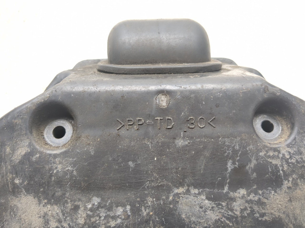 96-09 Kawasaki Vulcan 500 EN500C Airbox Assembly - Sun Coast Cycle
