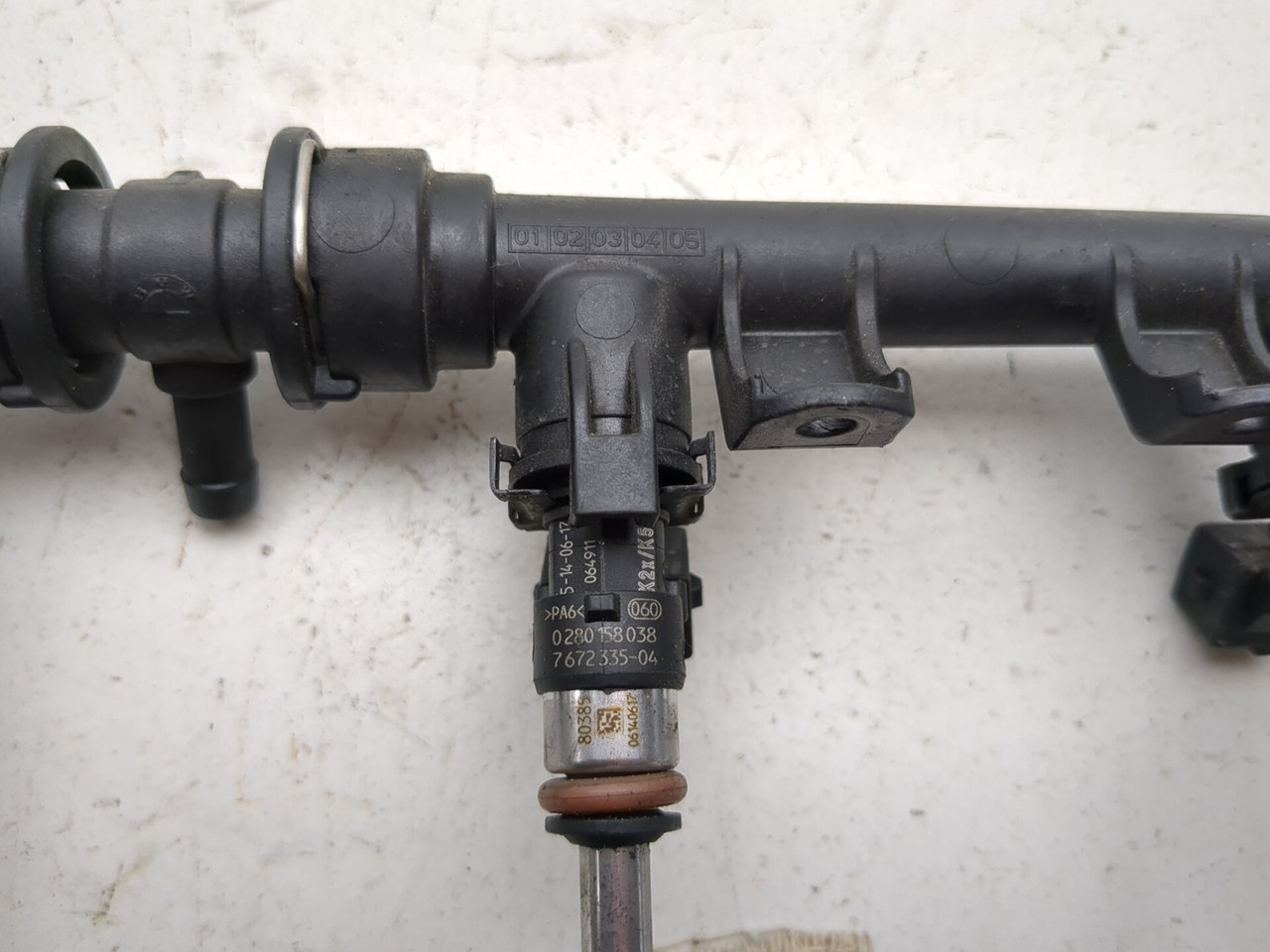 15-18 BMW S1000RR Primary Secondary Fuel Rail Injector Set