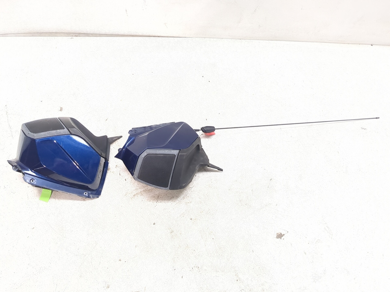 10-13 Can Am Spyder RT-S SE5 Rear Left Right Speaker Enclosure Set