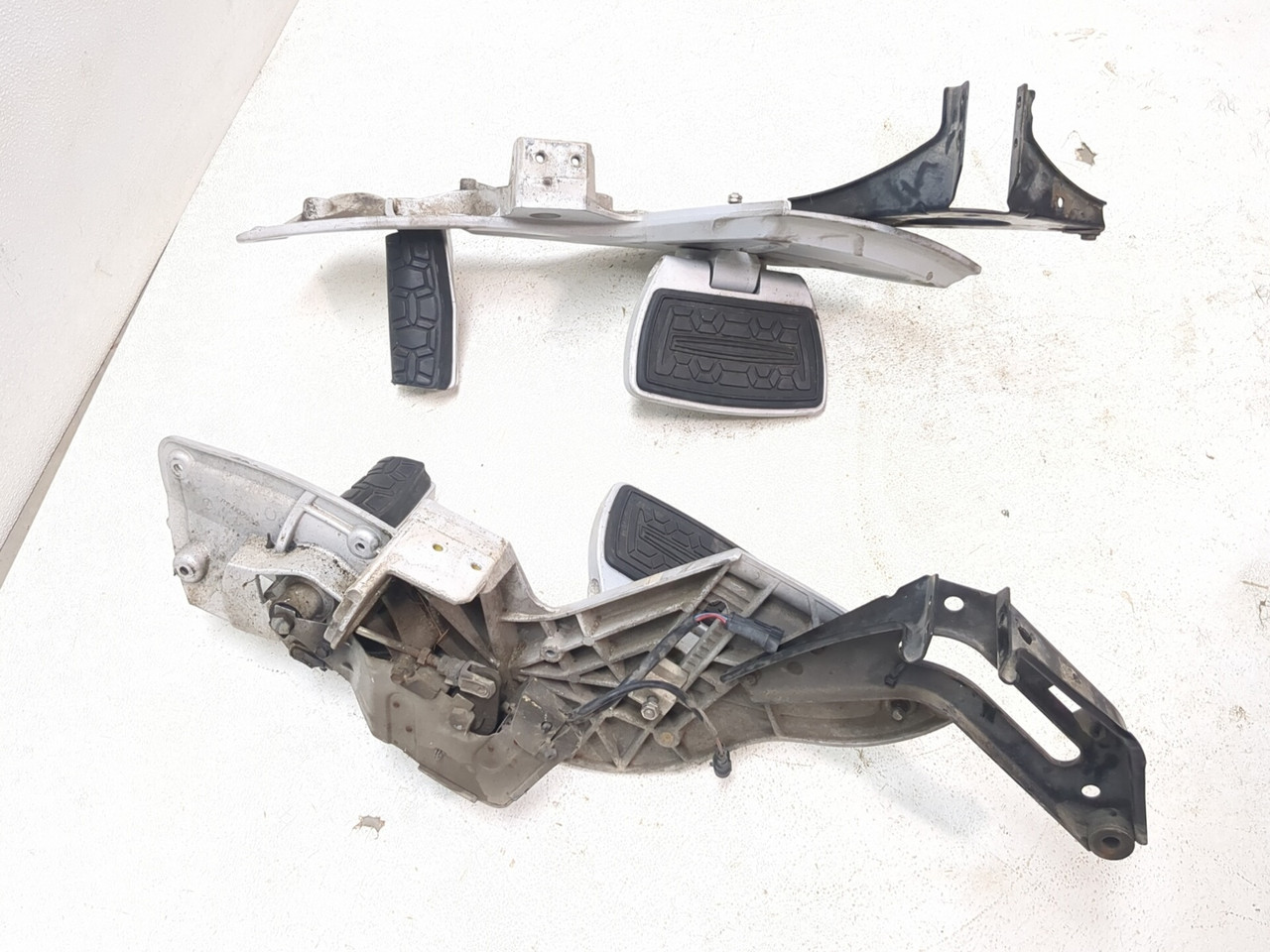 10-13 Can Am Spyder RT-S SE5 Front Left Right Rider Floorboard Set