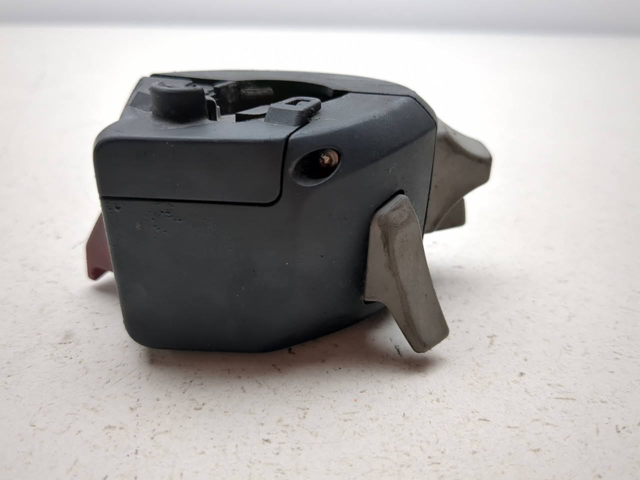 15-18 BMW S1000RR Front Left Handlebar Switch 61318549065 - Sun
