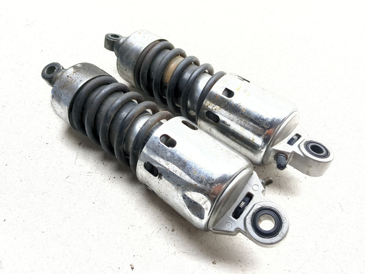 05-08 Kawasaki VN1600 Vulcan Nomad Rear Left Right Shock Absorber