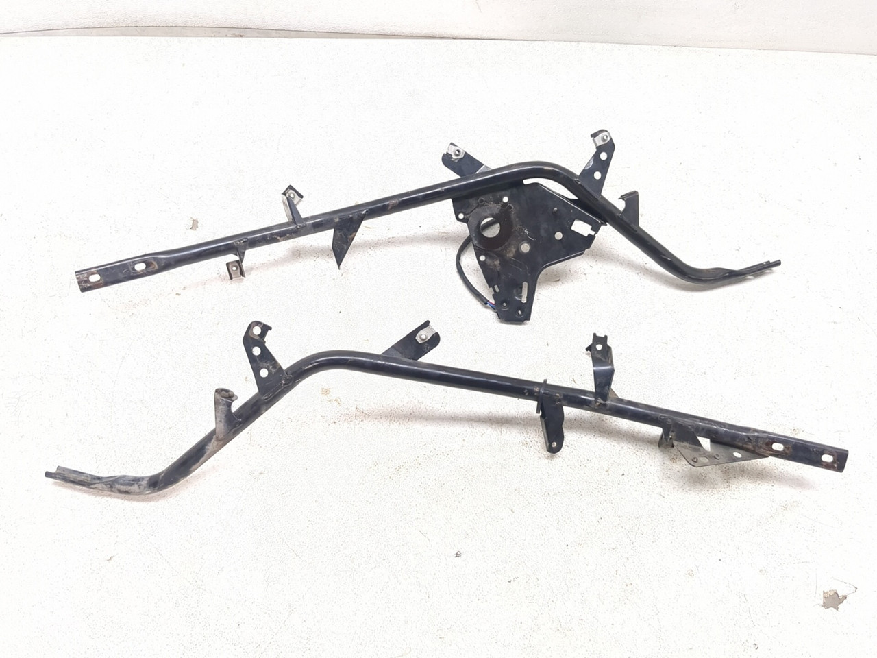 10-13 Can Am Spyder RT-S SE5 Left Right Side Panel Support Bracket