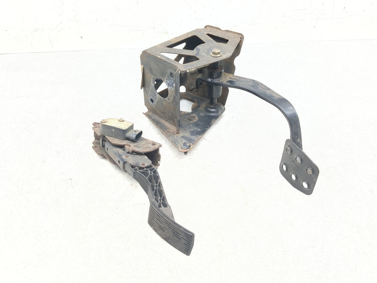 カウンター バイケン パーツ 17-24 Can-Am Maverick X3 DS Turbo R Front Brake Accelerator Pedal