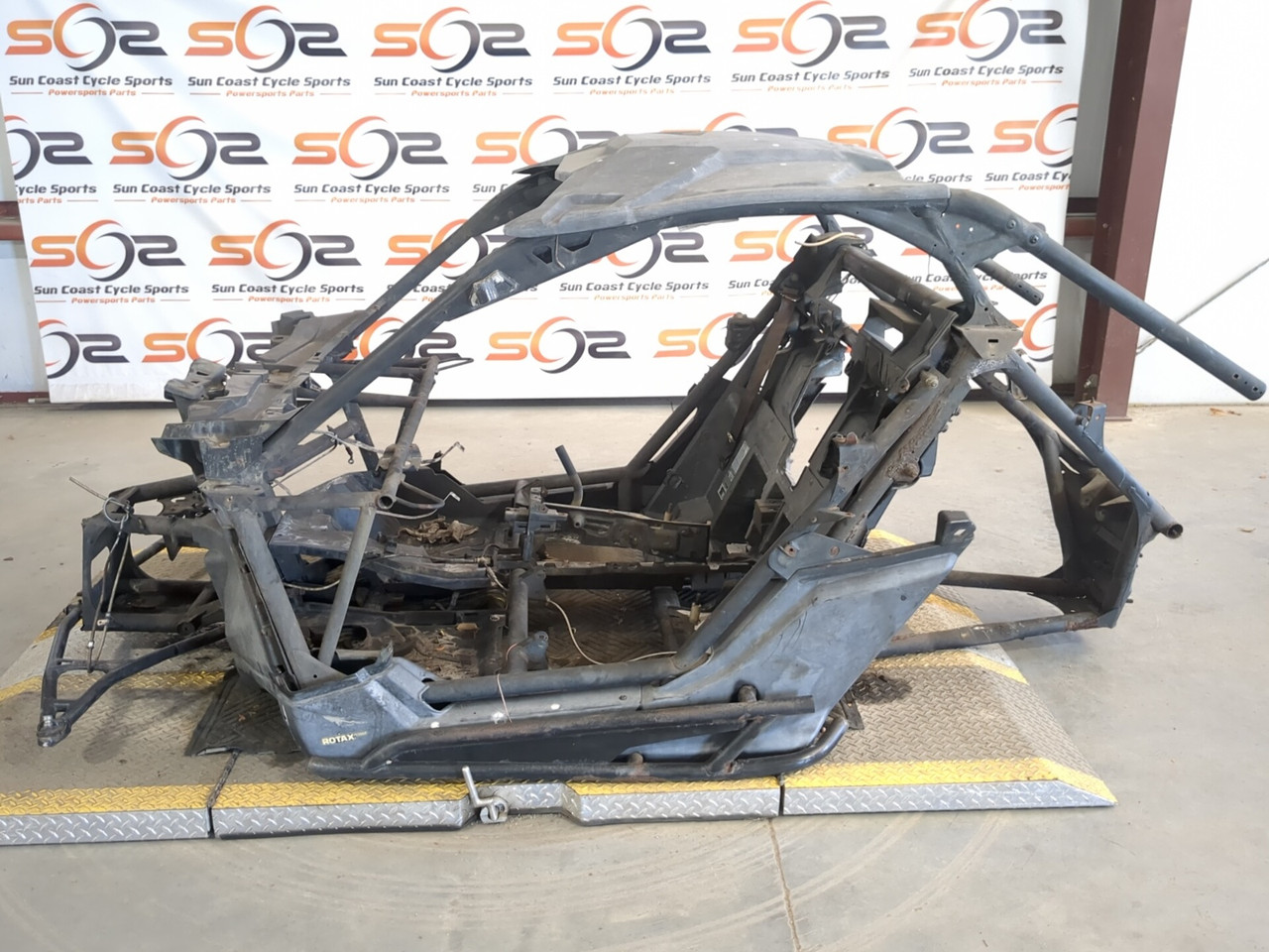 17-24 Can Am Maverick X3 DS Turbo R Main Frame Chassis STRAIGHT