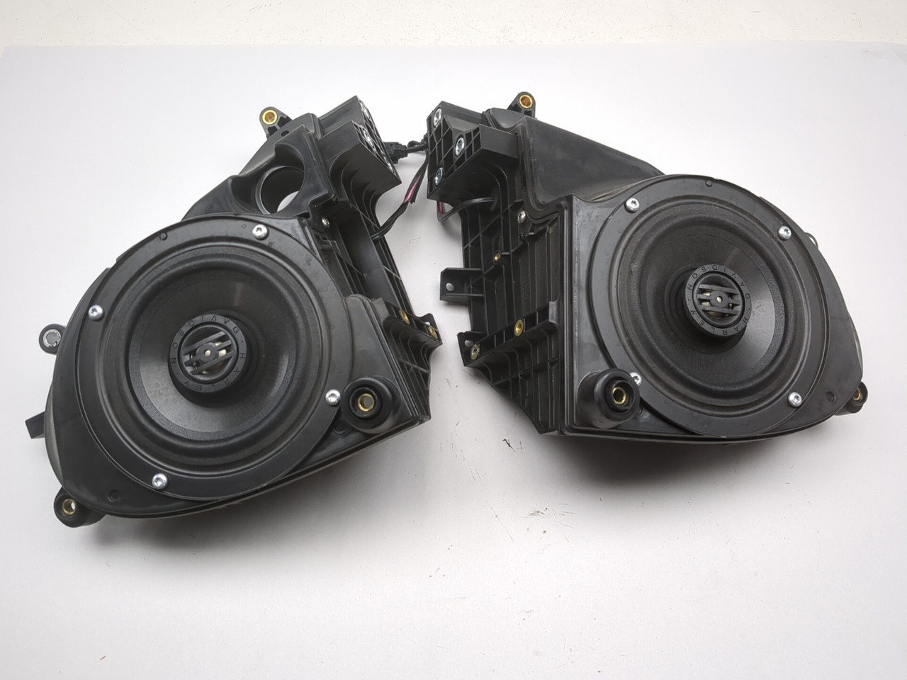 17-23 Harley Street Glide FLHX Left Right Inner Fairing Speaker